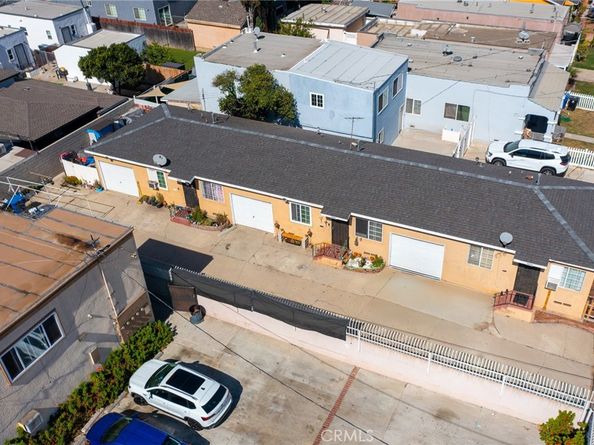 1405 Lagoon Avenue, Wilmington CA 90744