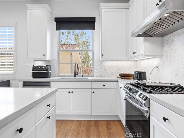 89 Kestrel, Irvine CA 92618