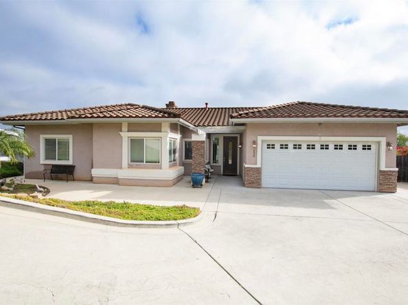 120 N Upas, Escondido CA 92025