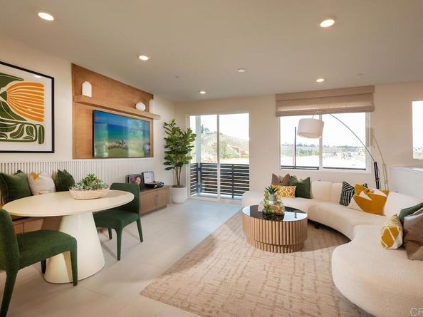 14341 Montano Way, San Diego CA 92126