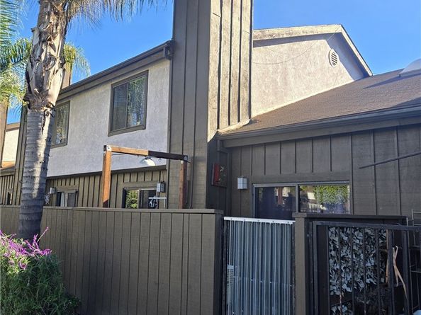 6100 Arbutus Avenue 42, Huntington Park CA 90255