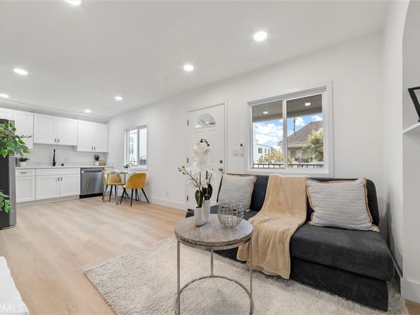 2315 Stanford Avenue, Los Angeles CA 90011