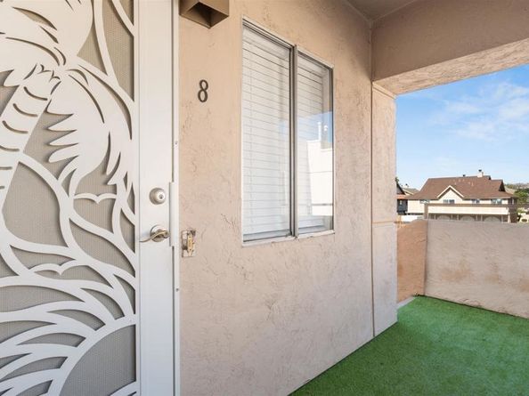 830 Broadway 8, El Cajon CA 92021