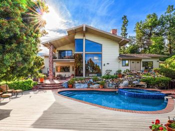 1605 Vista Del Valle