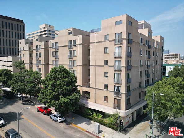 625 S Berendo Street 310, Los Angeles CA 90005