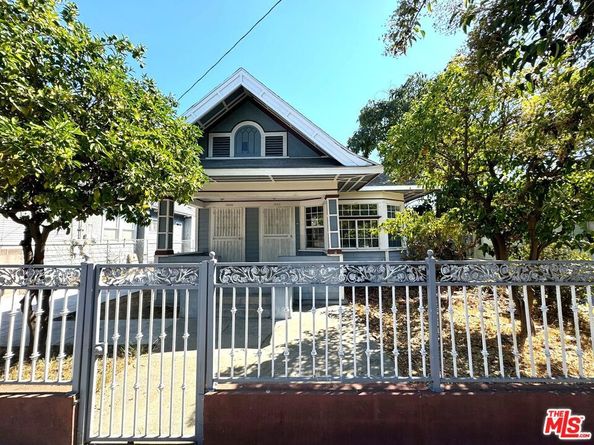 1220 W 25th Street, Los Angeles CA 90007