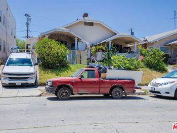 417 N Serrano Avenue