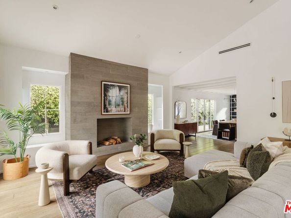 4128 Baywood Street, Los Angeles CA 90039