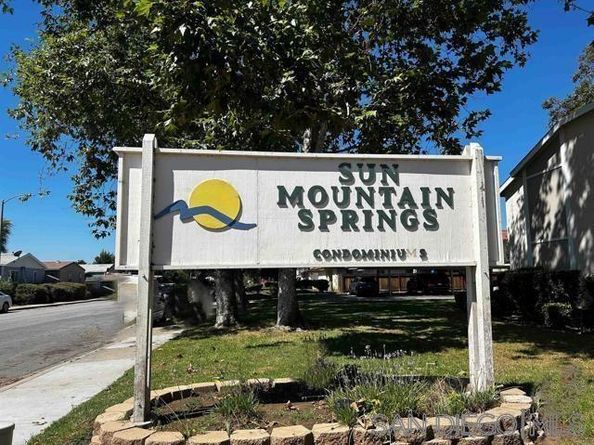 2566 White Oak Pl 6, Escondido CA 92027