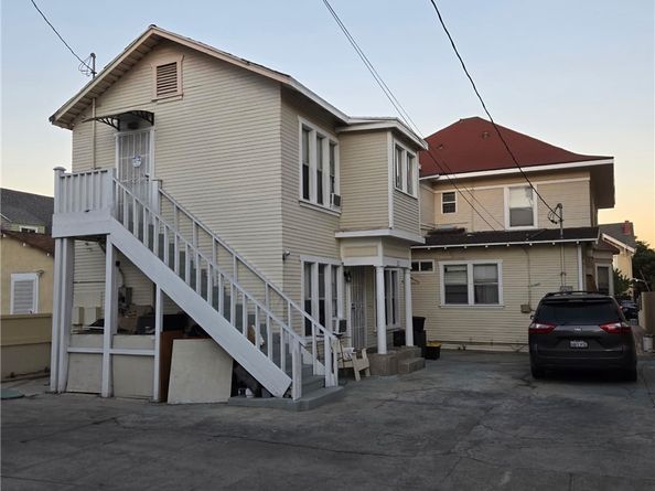 1211 Elden Ave., Los Angeles CA 90006