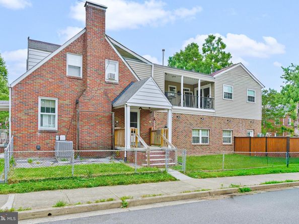 1101 17TH Street S, Arlington VA 22202