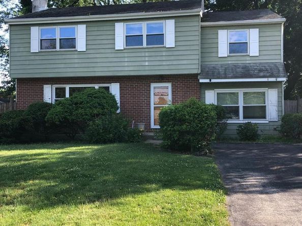 904 Township Line Road, Plymouth Meeting PA 19462