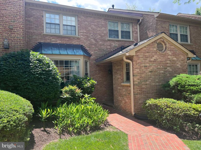 7328 Aynsley Lane, Mclean VA 22102
