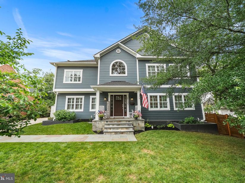 613 S Buchanan Street, Arlington VA 22204