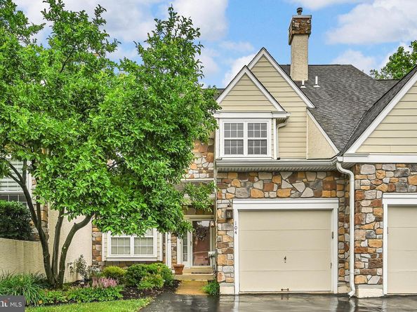 104 Daylesford Boulevard 104, Berwyn PA 19312
