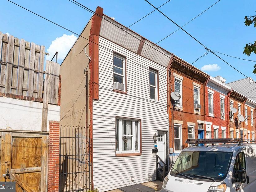 2061 Sigel Street, Philadelphia PA 19145
