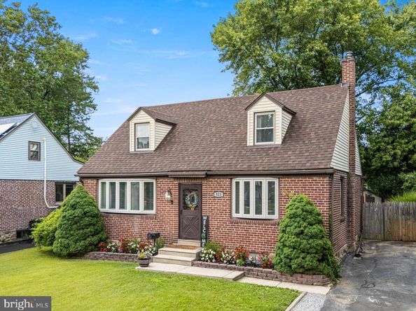 321 E Rively Avenue, Aldan PA 19018
