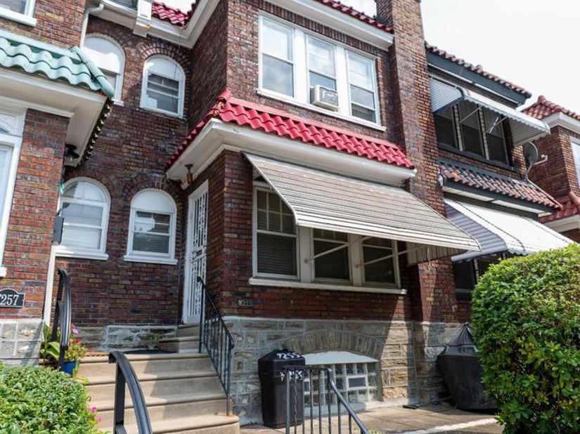 7255 N 18TH Street, Philadelphia PA 19126