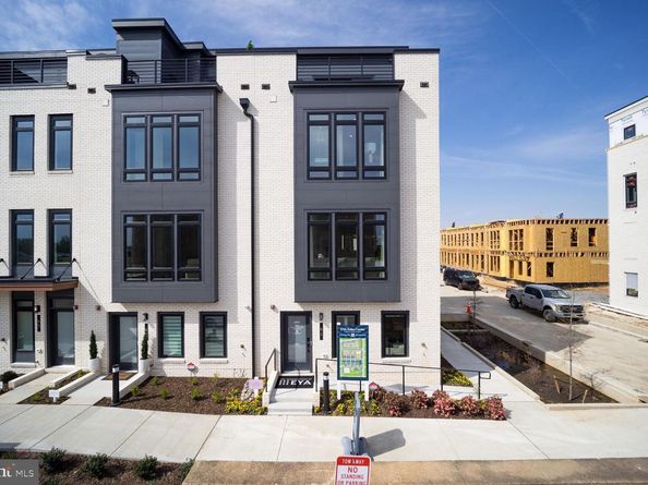 61 Lower Service Court NW LOT 882, Washington DC 20001