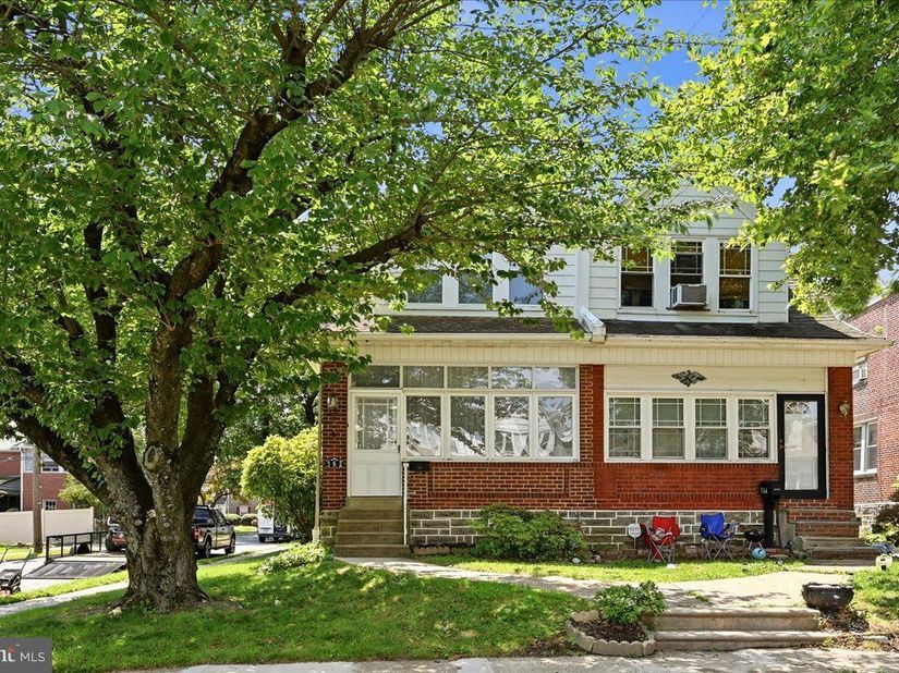 162 W Albemarle Avenue, Lansdowne PA 19050