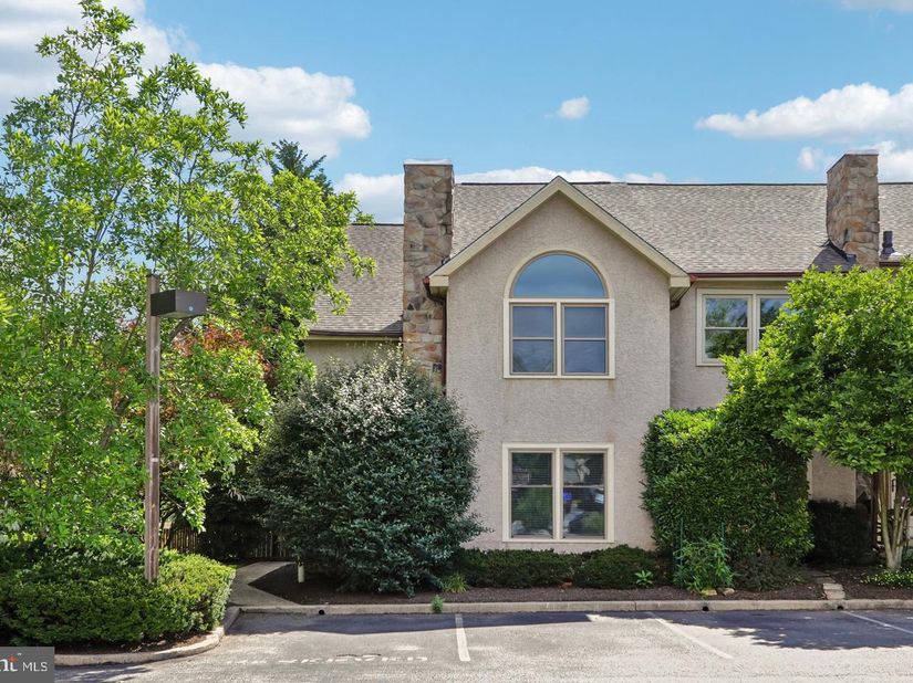 74 Soldiers Square, Chesterbrook PA 19087