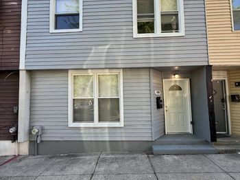 430 E Mechanic Street