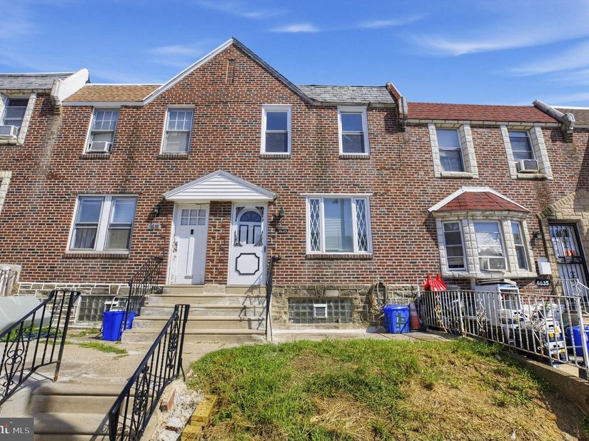 4637 Shelbourne Street, Philadelphia PA 19124
