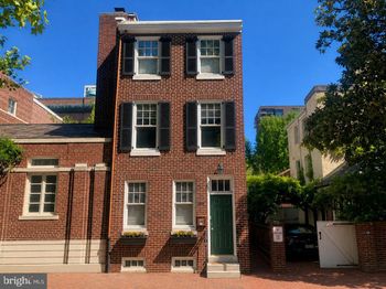 605 Pine Street