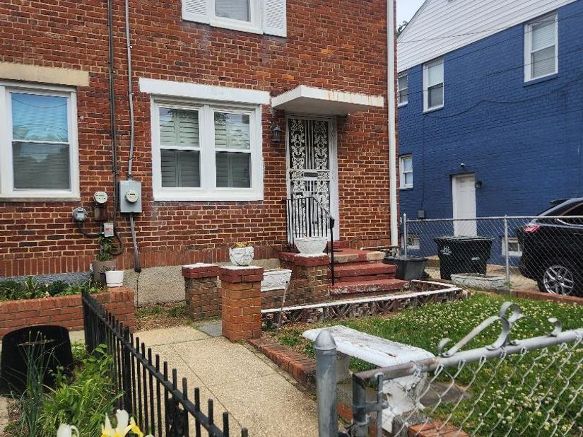 5514 C Street SE, Washington DC 20019
