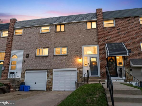 3618 Essex Lane, Philadelphia PA 19114