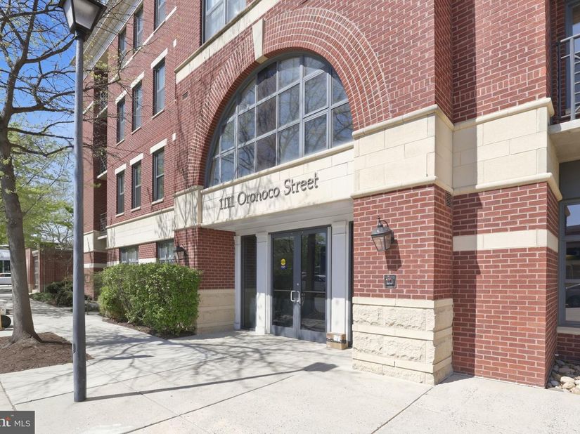 1111 Oronoco Street 225, Alexandria VA 22314
