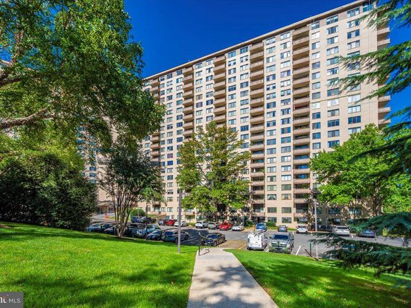 5225 Pooks Hill Road 505S, Bethesda MD 20814