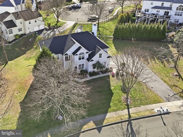 977 Hickory Ridge Drive, Chalfont PA 18914