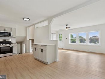 11022 Ferndale Street