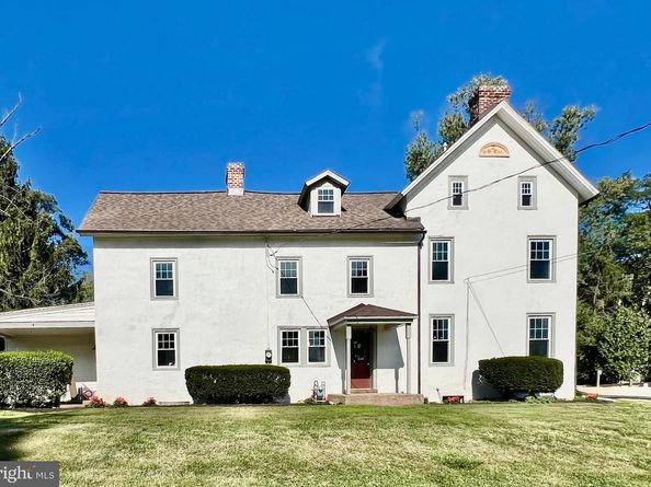 2437 Patane Avenue, Abington PA 19001