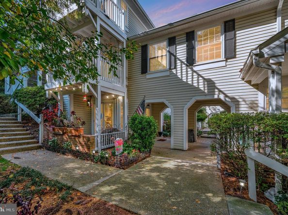 2921 S Woodley Street 1, Arlington VA 22206