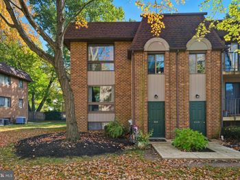 844 Putnam Boulevard