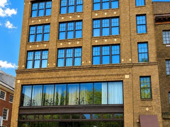 11 N 2nd Street 306, Philadelphia PA 19106