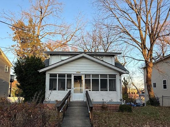 2137 30TH Street NE, Washington DC 20018