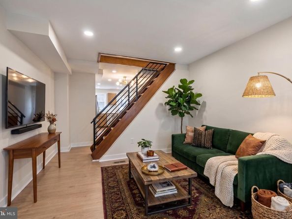 1138 S Clifton Street, Philadelphia PA 19147
