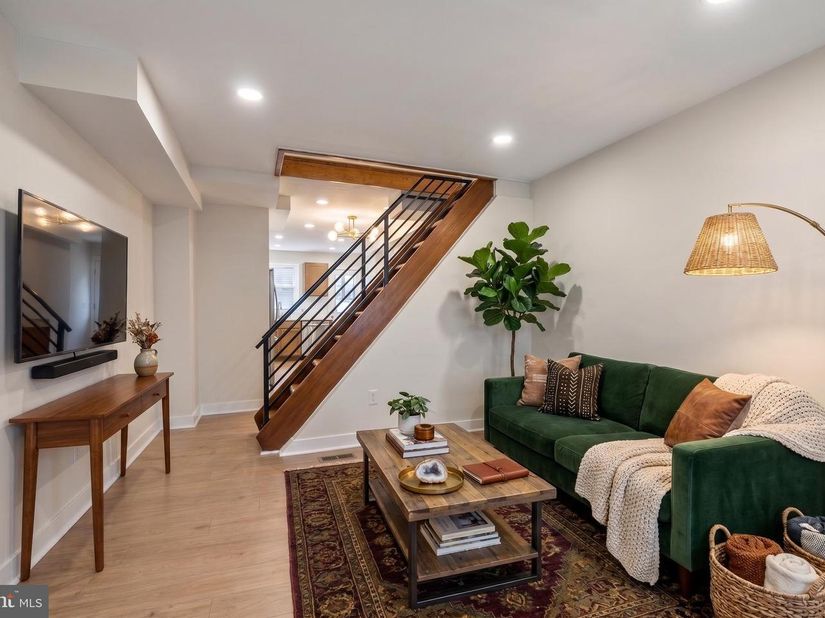 1138 S Clifton Street, Philadelphia PA 19147
