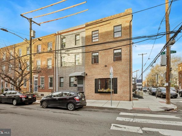 1300 S 6TH Street, Philadelphia PA 19147