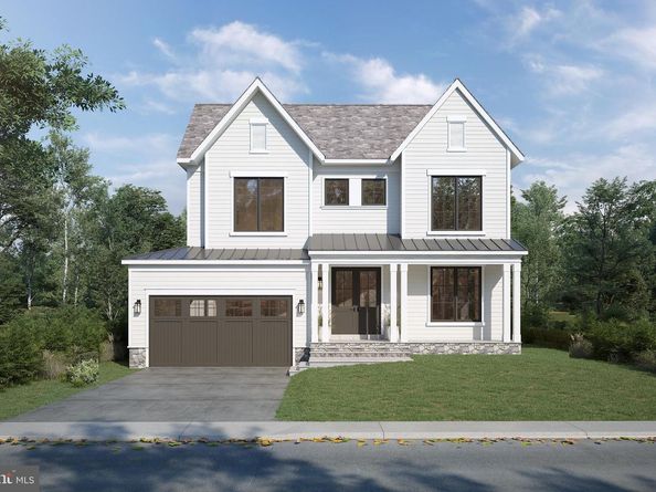 104 Dogwood Street SW, Vienna VA 22180