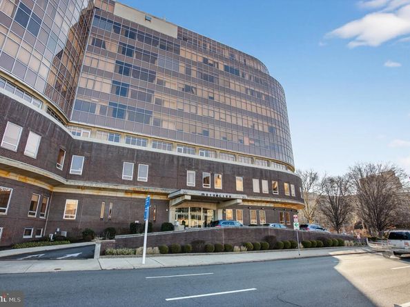 201-59 N 8TH Street 713, Philadelphia PA 19106