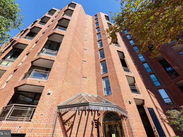 1099 22nd Street NW 601, Washington DC 20037