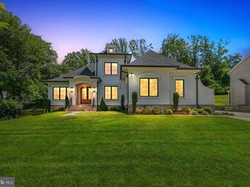 305 Old Courthouse Road NE