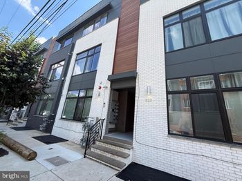 520 W Montgomery Avenue
