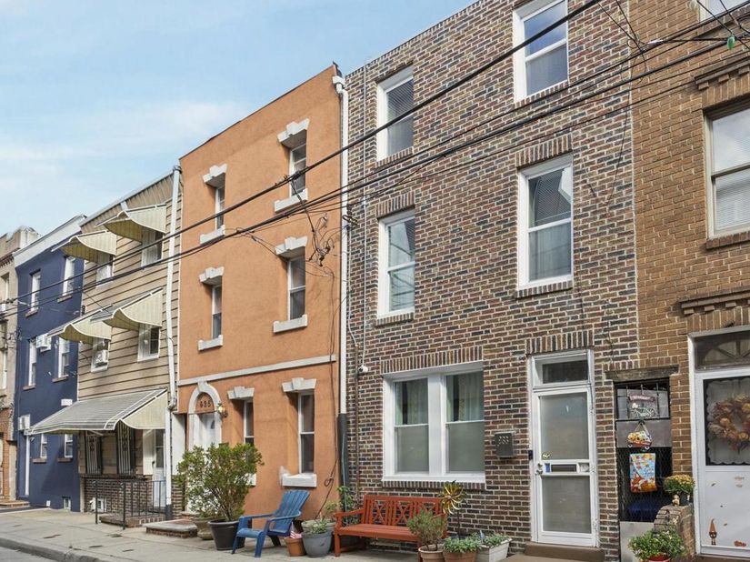 933 League Street, Philadelphia PA 19147