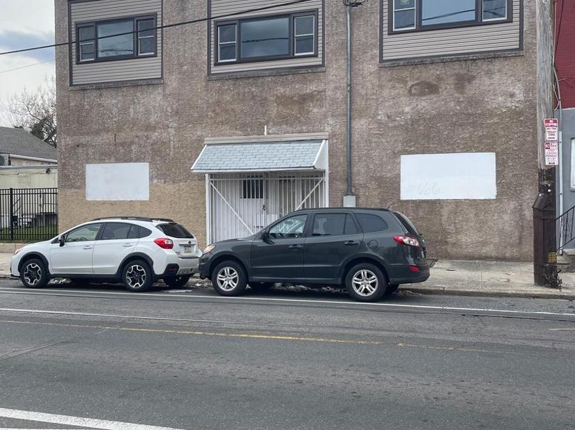 860 N 40TH Street, Philadelphia PA 19104