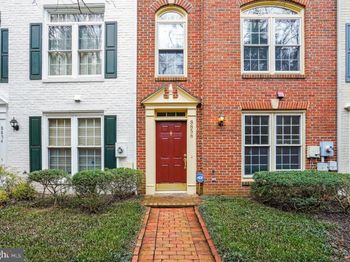 8856 Mansion View Court